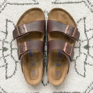 BIRKENSTOCK Arizona Habana Oiled Leather Soft Footbed Sandals - 39/8